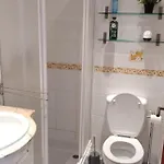 Spacious, Modern 3 Bedroom In Almada, Portugal *