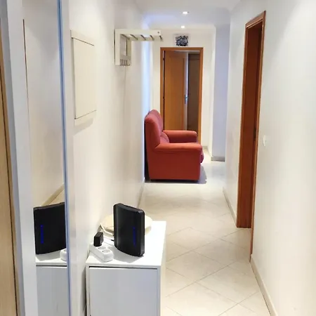 Spacious, Modern 3 Bedroom In Almada, Portugal Almada