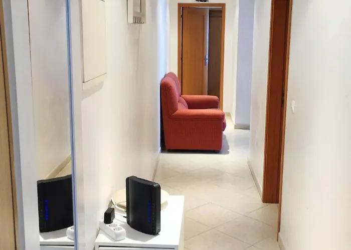 Spacious, Modern 3 Bedroom In Almada, Portugal Almada